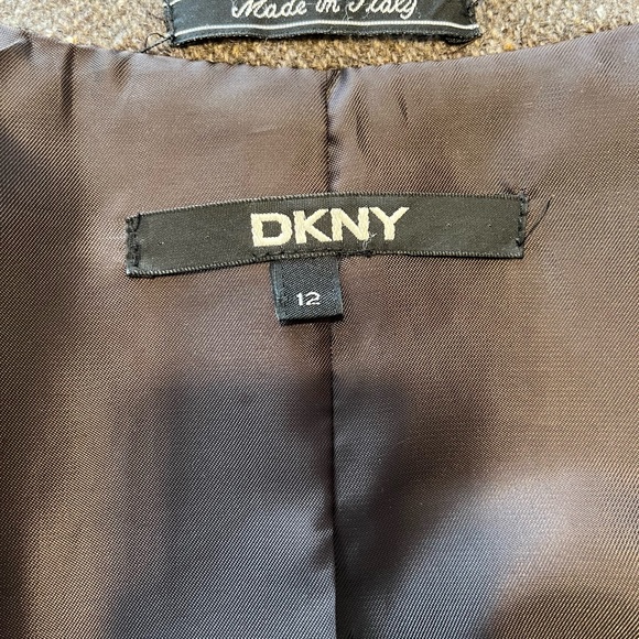 Beautiful DKNY Coat - Picture 2 of 2